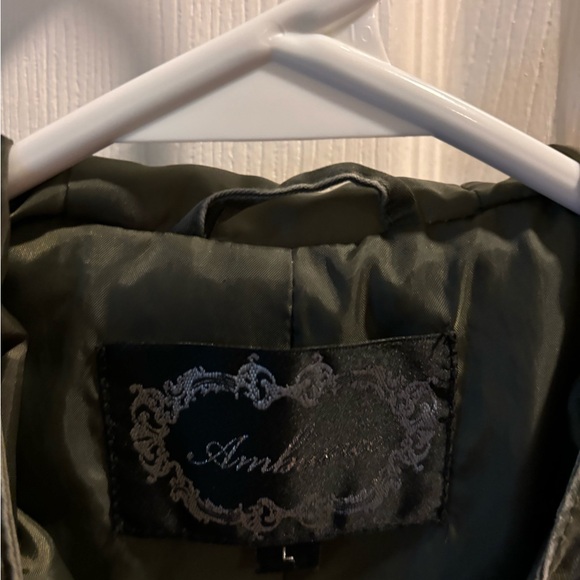 Army green fall jacket - Picture 3 of 3